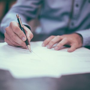 Metodologia Científica: Modalização em textos acadêmicos